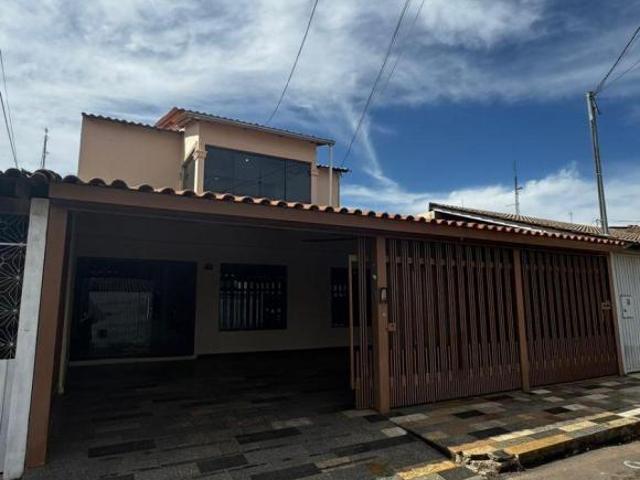 Casa venda em Região Geográfica Imediata do Distrito Federal, Região Integrada de Desenvolvimento do Distrito Federal e Entorno