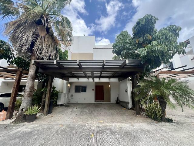 Casa en renta en Playa del Carmen