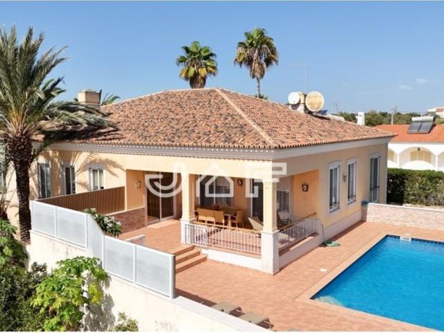 Casa venda em Albufeira e Olhos de Água, Albufeira