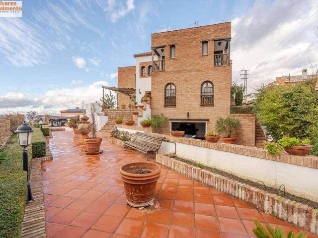 Casa en venta en Comarca de la Vega de Granada, Andalucía