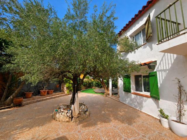 Casa en venta en les Quintanes, Garraf