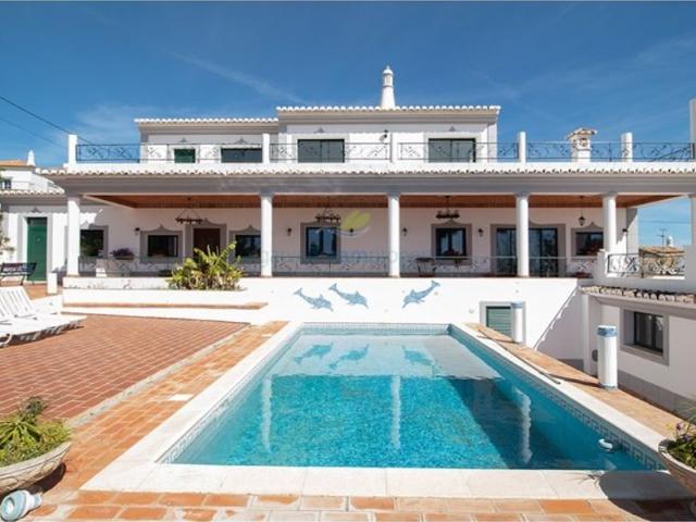 Casa venda em Lagoa de Momprolé, Loulé