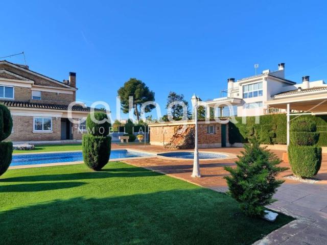 Casa en venta en Santa Apolonia, l'Horta Sud