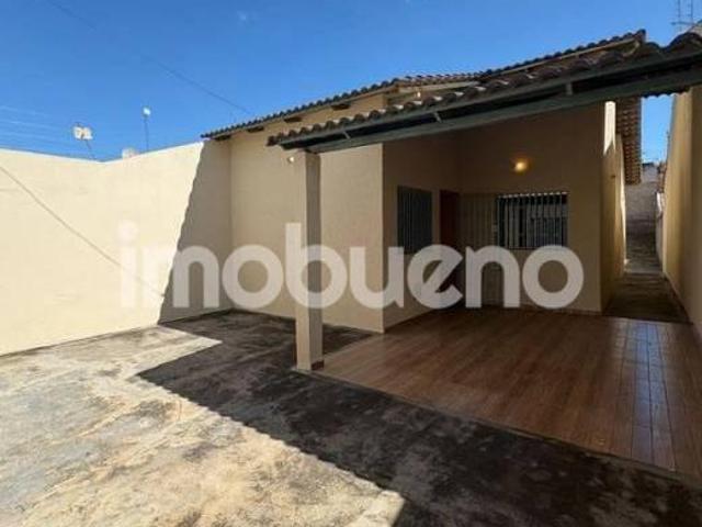 Casa venda em Região Geográfica Imediata de Águas Lindas de Goiás, Região Integrada de Desenvolvimento do Distrito Federal e Entorno