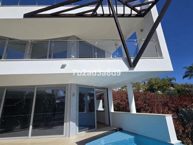 Chalet en venta en El Vicario, Costa del Sol Occidental