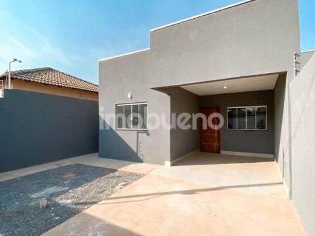 Casa venda em Região Geográfica Imediata de Águas Lindas de Goiás, Região Integrada de Desenvolvimento do Distrito Federal e Entorno