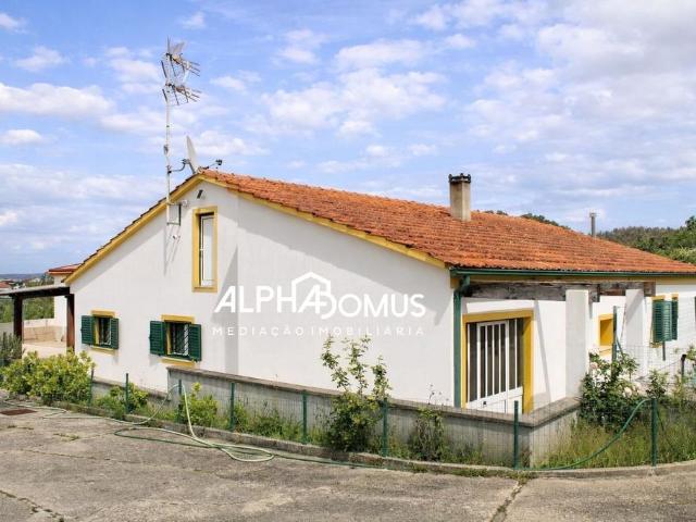 Casa venda em Picheleiro, Leiria