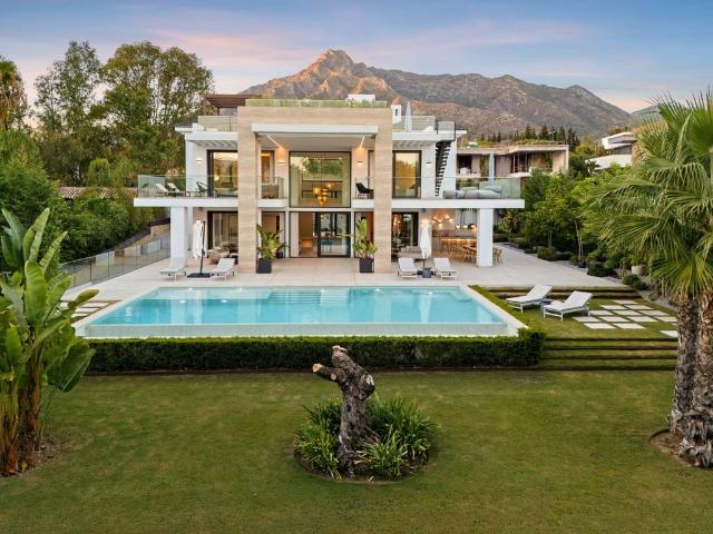 Casa en venta en El Vicario, Costa del Sol Occidental