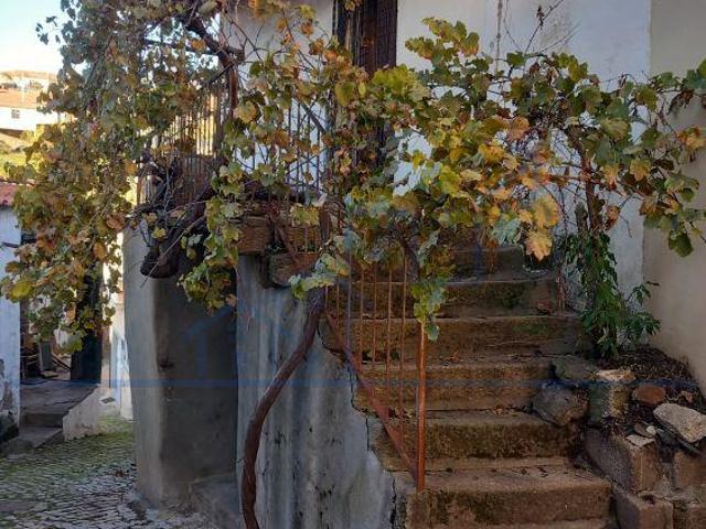 Casa venda em Torre de Moncorvo, Bragança