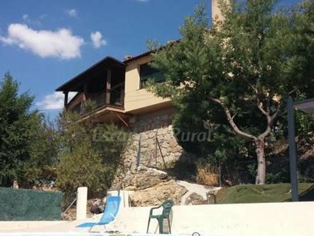Casa en alquiler en Robledo De Chavela