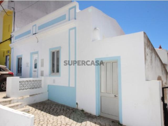 Casa venda em Estômbar, Faro