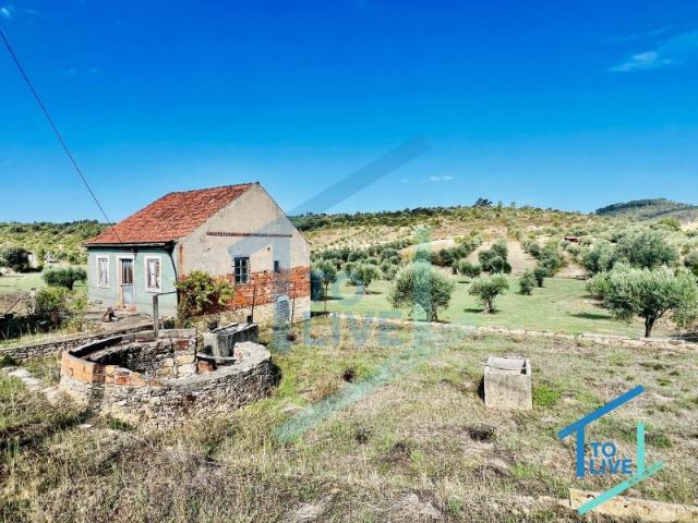 Casa venda em Chãos, Ferreira do Zêzere
