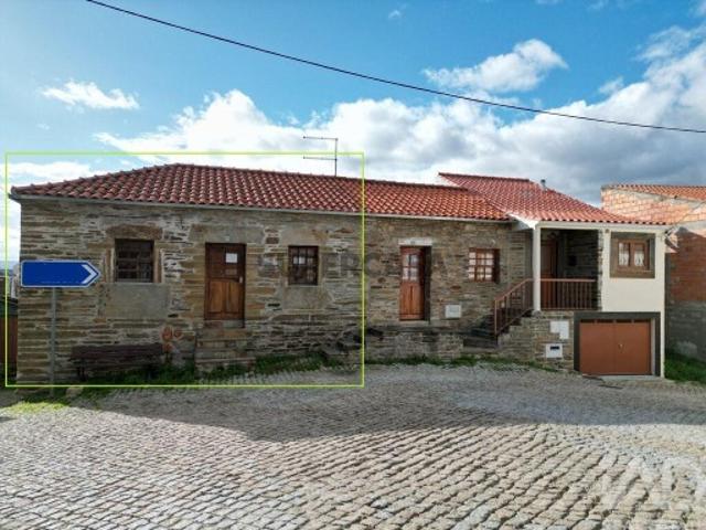 Casa venda em Torre De Moncorvo, Bragança