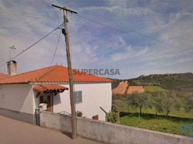 Casa venda em Mogadouro, Bragança