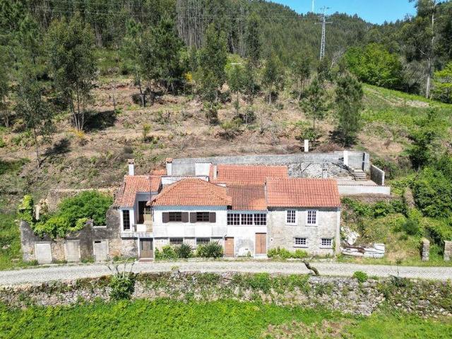 Vivenda venda em Espinhal