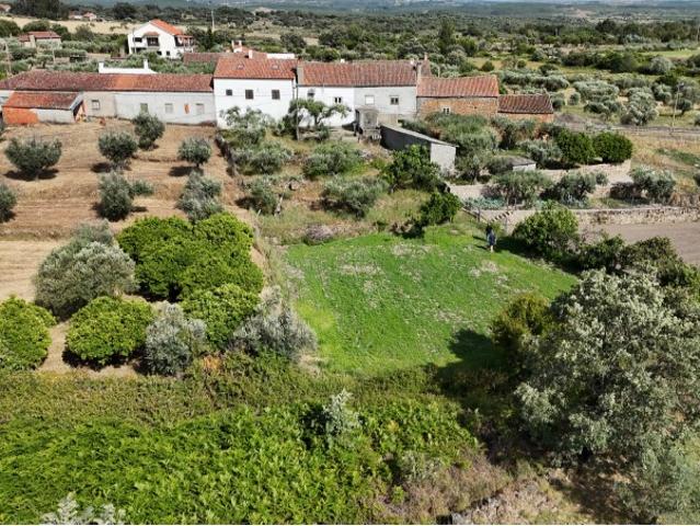 Casa venda em Vale de Prazeres e Mata da Rainha, Fundão