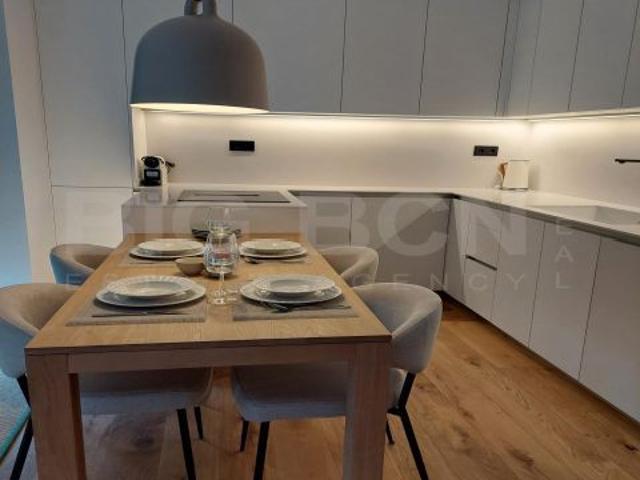 Casa en alquiler en Esplugues De Llobregat, Finestrelles