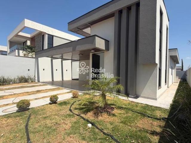 Casa venda em Região Geográfica Imediata do Distrito Federal, Região Integrada de Desenvolvimento do Distrito Federal e Entorno