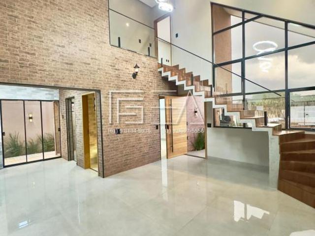 Casa venda em Região Geográfica Imediata de Águas Lindas de Goiás, Região Integrada de Desenvolvimento do Distrito Federal e Entorno