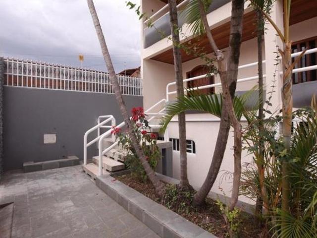 Casa venda em Região Geográfica Imediata do Distrito Federal, Região Integrada de Desenvolvimento do Distrito Federal e Entorno