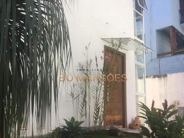Casa venda em Regional Centro-Sul, Belo Horizonte