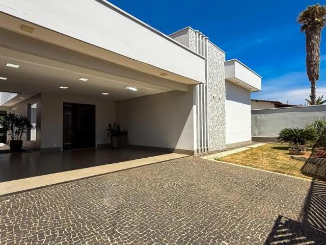 Casa venda em Região Geográfica Imediata do Distrito Federal, Região Integrada de Desenvolvimento do Distrito Federal e Entorno