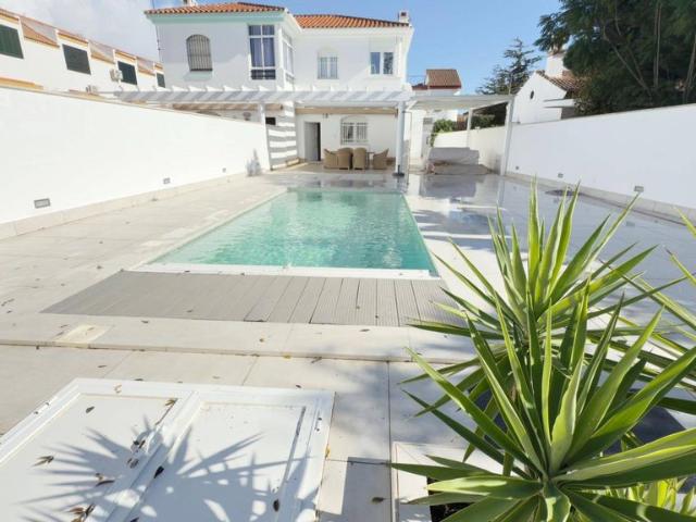 Chalet en venta en Urbasur, Isla Cristina
