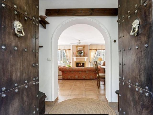 Casa en venta en Artola, Costa del Sol Occidental