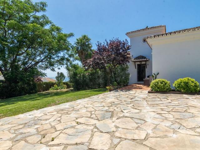 Casa en venta en Barriada Islas Canarias, Costa del Sol Occidental