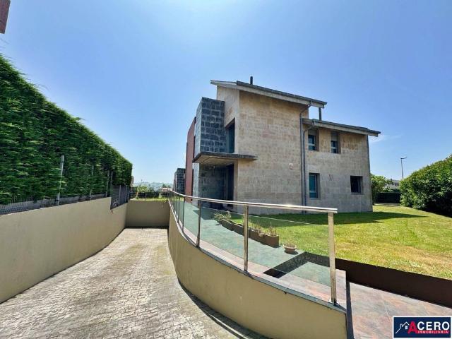 Casa en venta en Mompía, Santa Cruz De Bezana