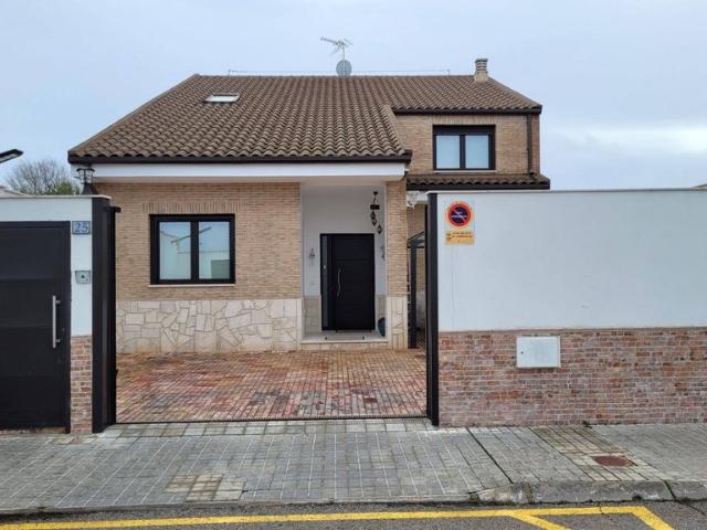 Casa en venta en Ciempozuelos, Madrid