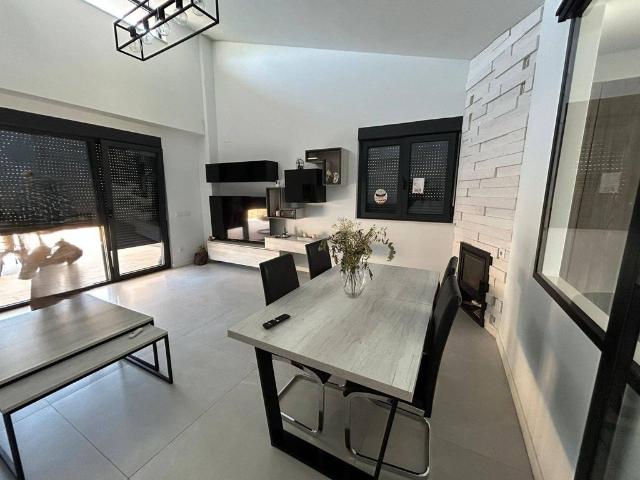 Casa en venta en Carrascal De Barregas, Salamanca