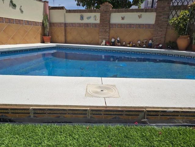 Chalet en venta en Cruz de Humilladero, Málaga-Costa del Sol