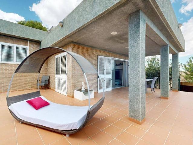 Casa en venta en Santa Apolonia, l'Horta Sud