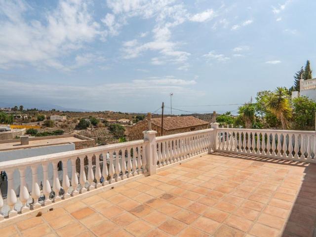 Casa en venta en Benajarafe, La Axarquía