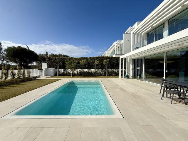 Chalet en venta en Sotogrande, Campo de Gibraltar