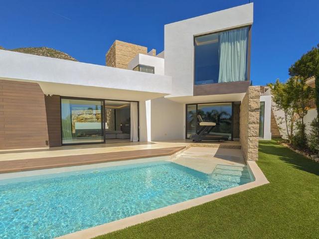 Casa en venta en Torrequebrada, Costa del Sol Occidental