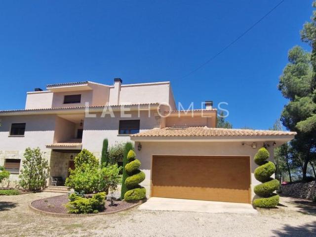 Casa en venta en l'Alcoià, Valencia