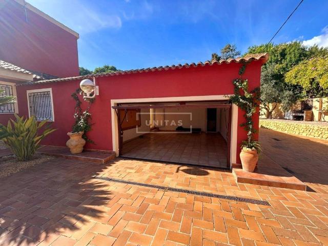 Casa en venta en Orgègia Baixa, l'Alacantí