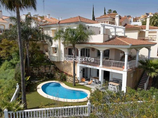 Casa en venta en Artola, Costa del Sol Occidental