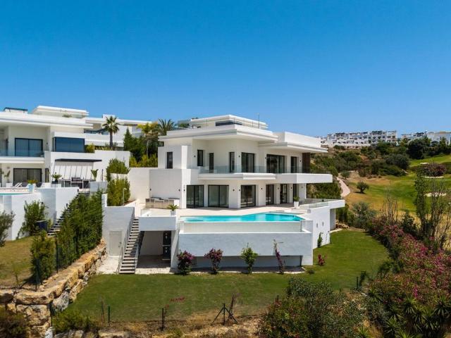 Casa en venta en Barriada Islas Canarias, Costa del Sol Occidental
