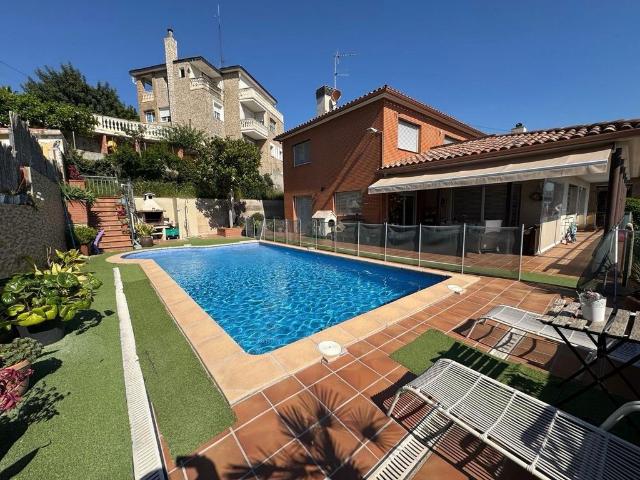 Chalet en venta en Marianao, Baix Llobregat