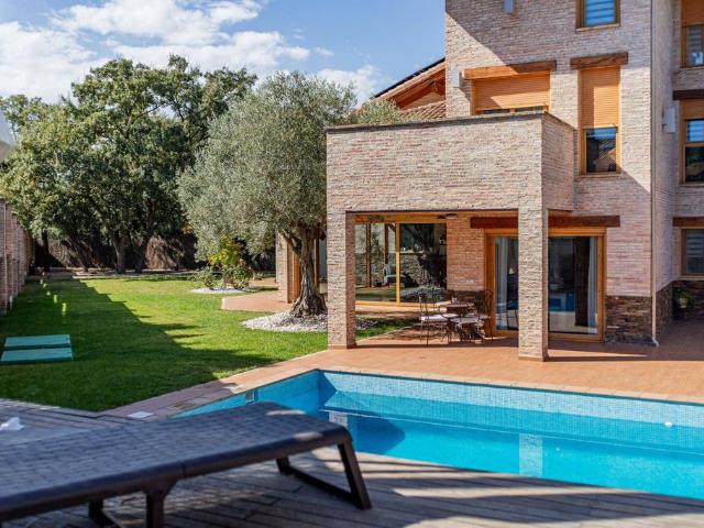 Casa en venta en Urbanización Cotos de Monterrey, Venturada