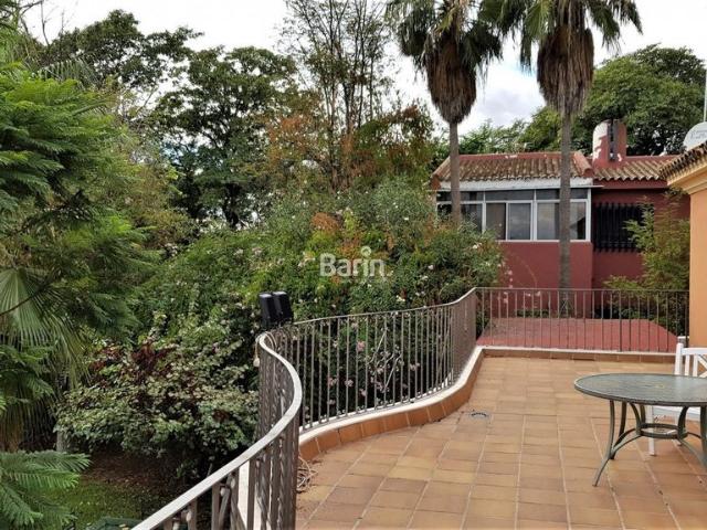 Casa en venta en Castilleja De La Cuesta, Andalucía