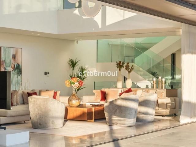 Casa en venta en Nueva Andalucía, Costa del Sol Occidental