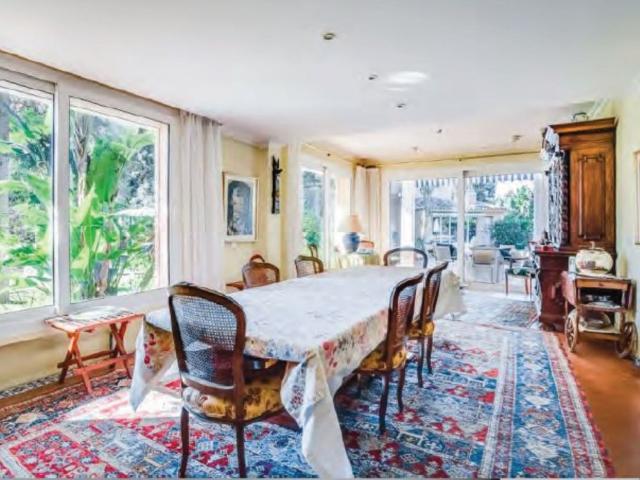 Casa en venta en Barriada Islas Canarias, Costa del Sol Occidental