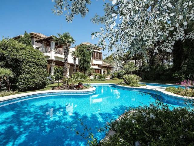 Casa en venta en Artola, Costa del Sol Occidental