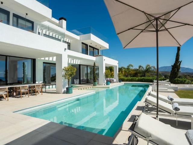 Casa en venta en Barriada Islas Canarias, Costa del Sol Occidental