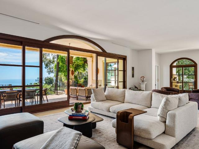 Casa en venta en Artola, Costa del Sol Occidental