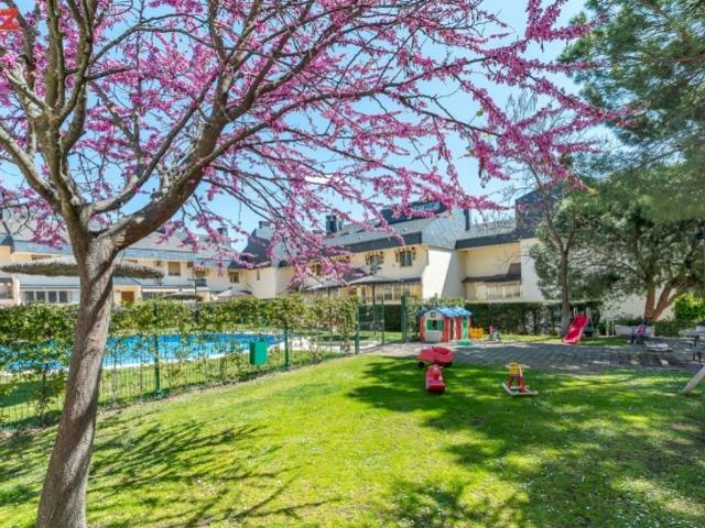Villa en alquiler en Las Rozas De Madrid